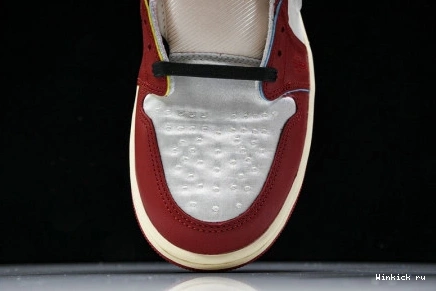 Card: Home” Room Jordan 1 “Rookie OG Low x Air Trophy 1202